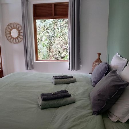 Chalet Ohana, Airport Family House Faaa Екстер'єр фото